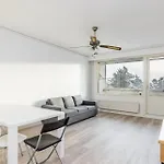 شقة Modern 2 Bedrooms At *