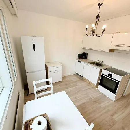 Διαμέρισμα Modern 2 Bedrooms At